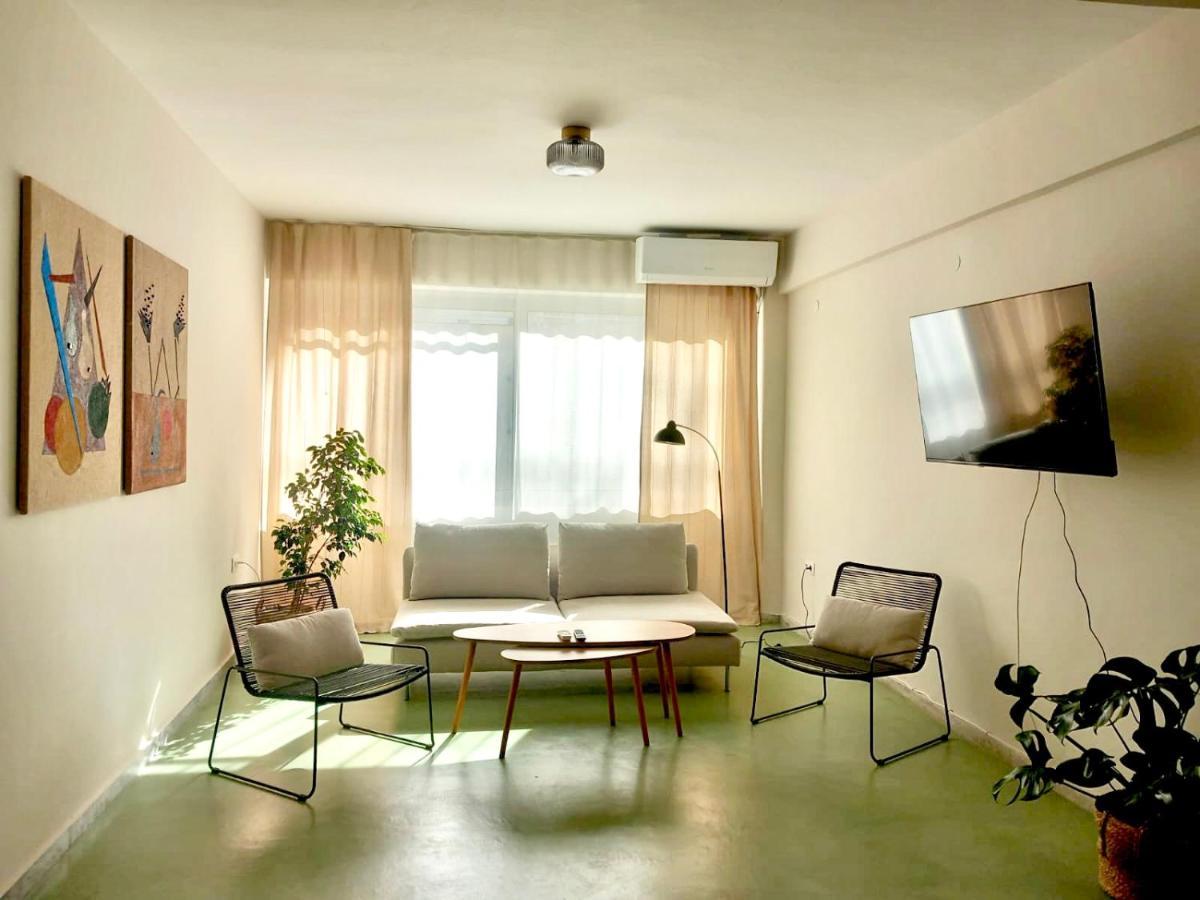 Specious Flat In Thessaloniki Aparthotel Exteriör bild